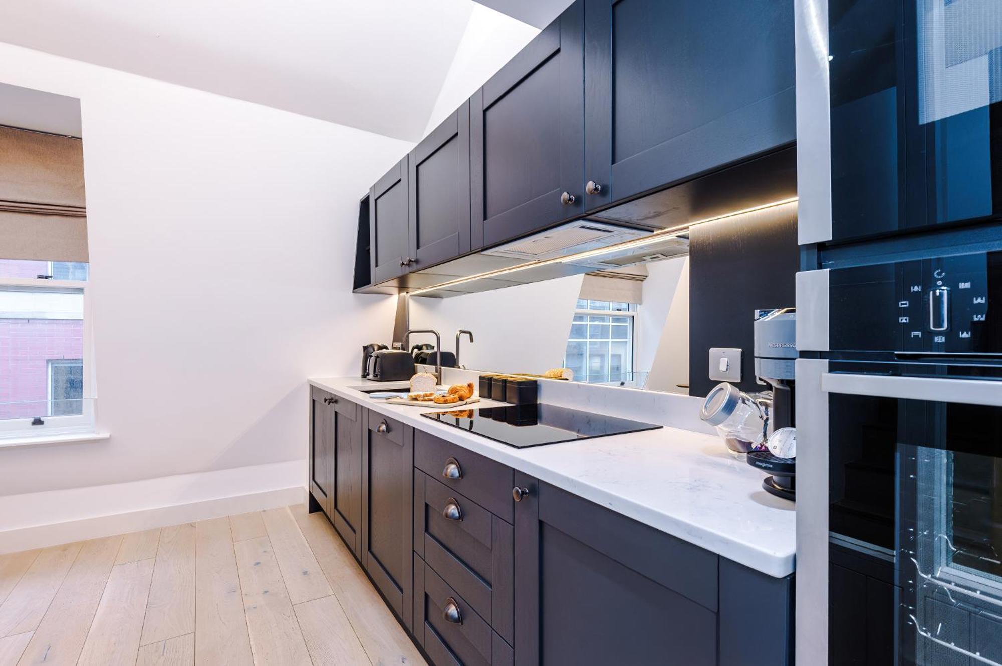 Apartment King Street Collection *